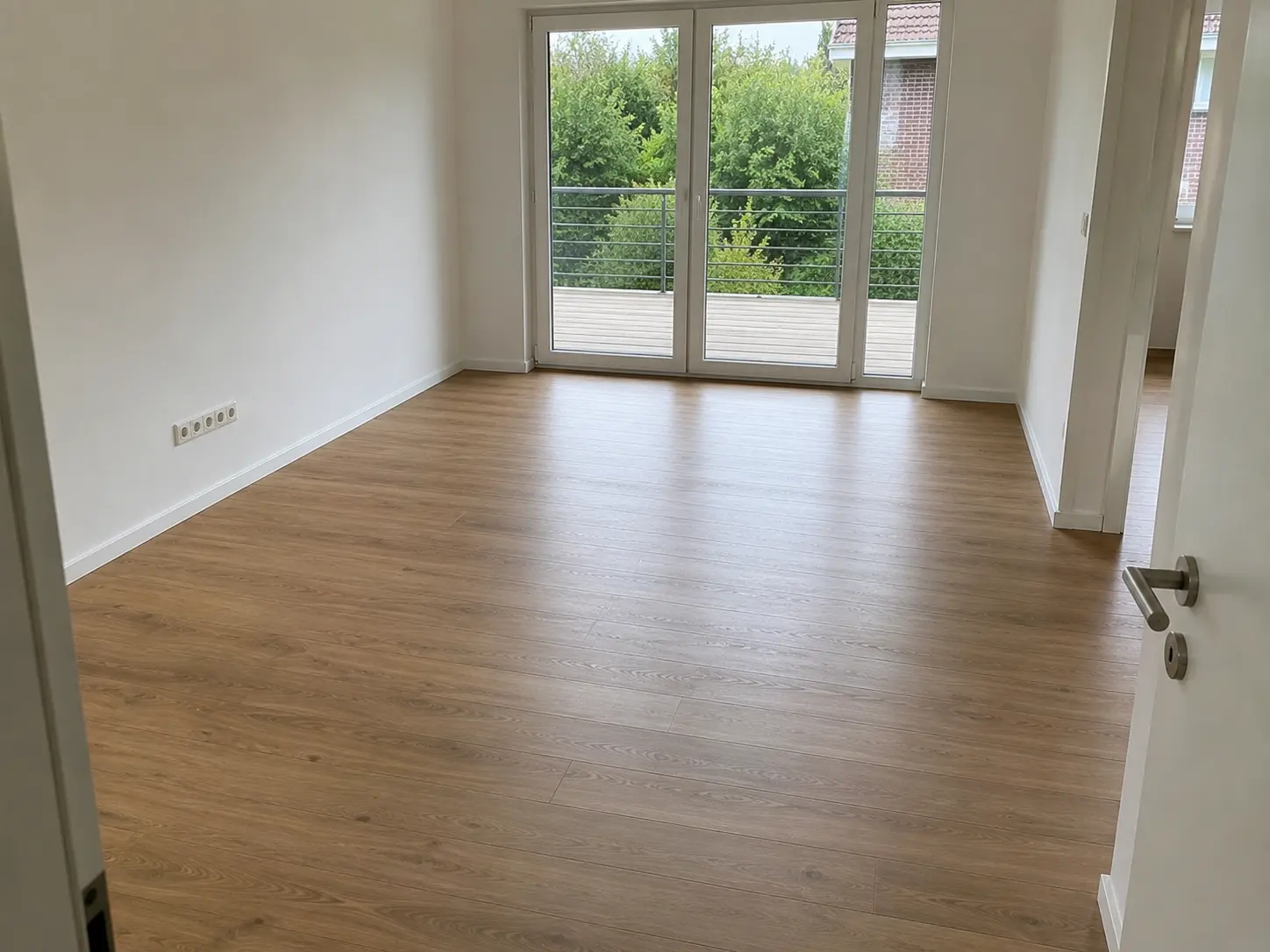 Bodenverlegung Holzdielen Renovierung in Erfurt durch Malermeister Stelz GmbH